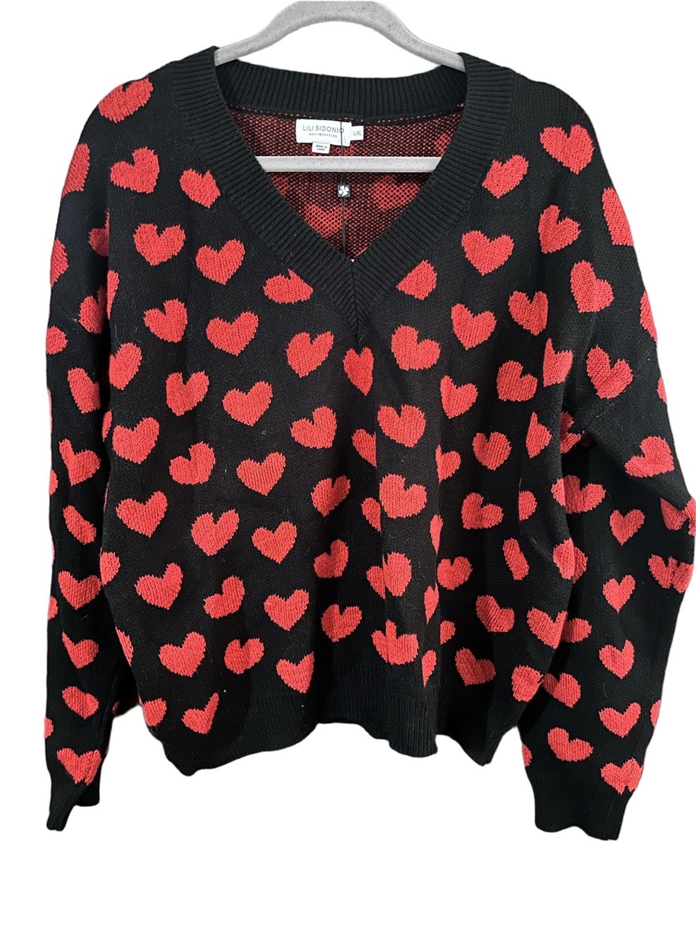 Lili Sidonio by Molly Bracken Black & Red Heart V-Neck Sweater Sz L/XL NWT